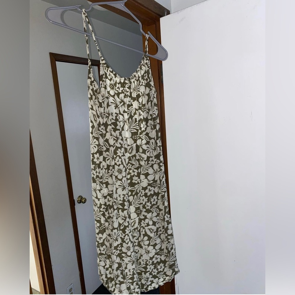 Acacia Huahine Capri Dress size Small